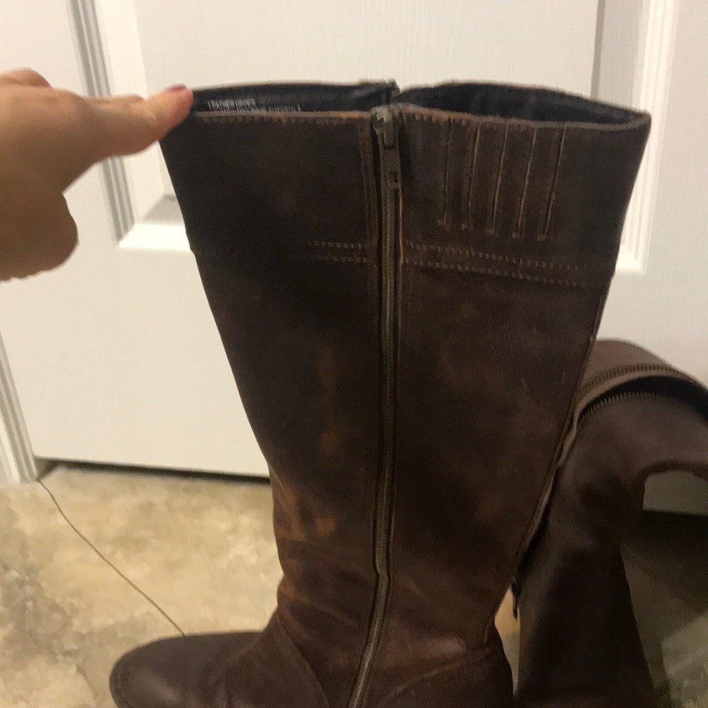 Leather riding boots